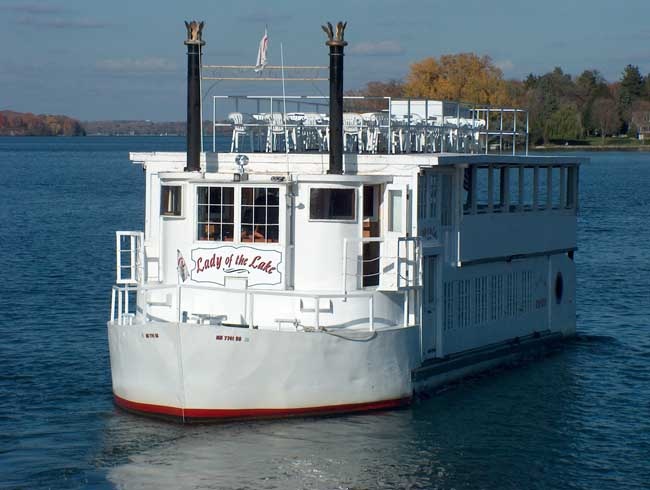boat cruise lake minnetonka excelsior