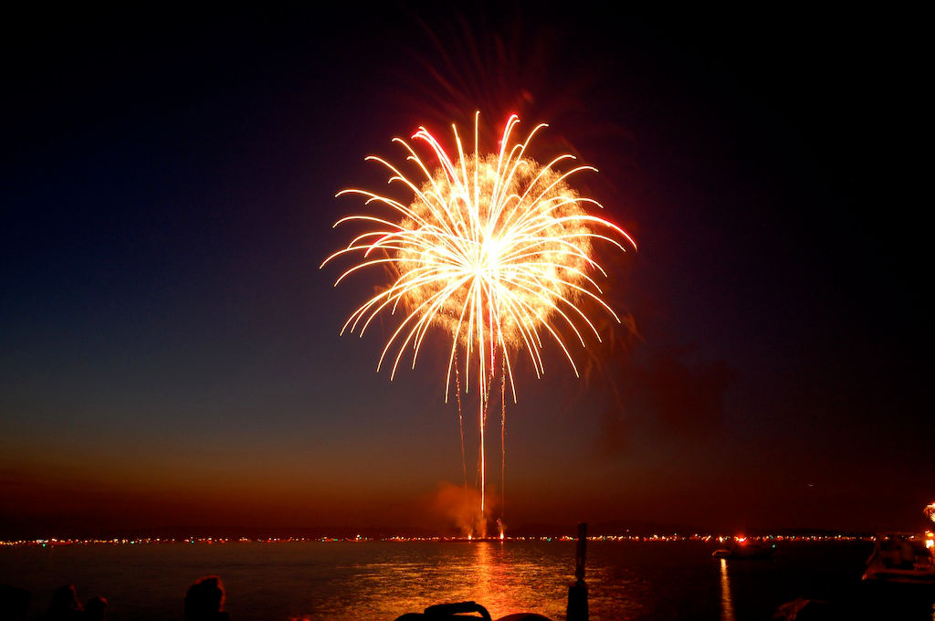 Lake Minnetonka Fireworks by Peter Rieke