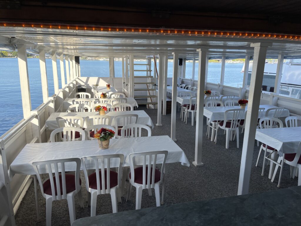 Lady of the LakeLady of the Lake Dinner Deck Offering Open AIr Cruising